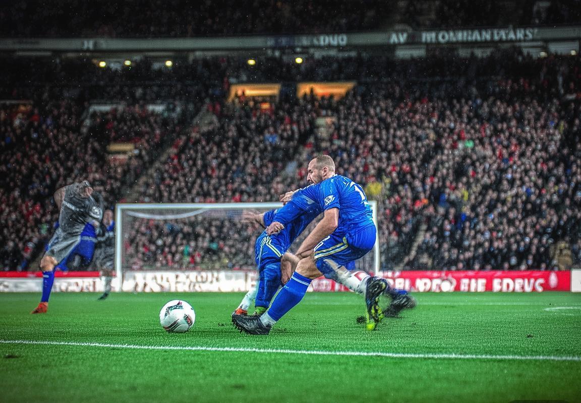 2016曼联vs切尔西：焦点对决战术解析与平局揭秘(图3)